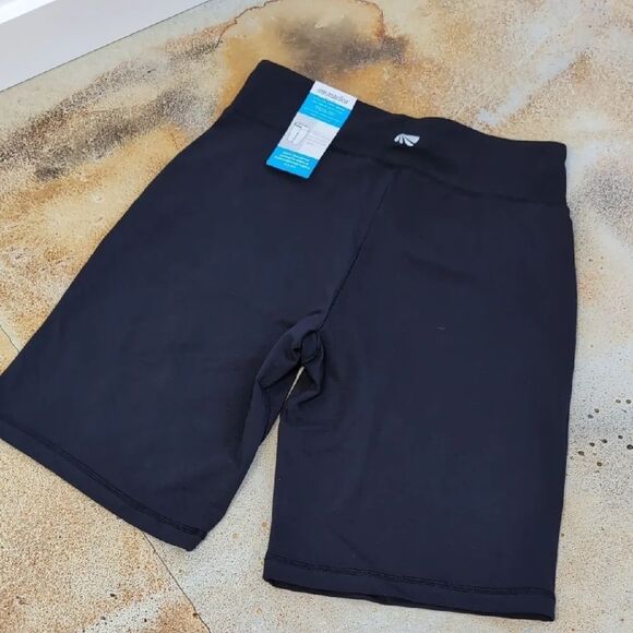 NWT Marika | Stretchy Black Bike Athletic Shorts with Wide Waistband Size L - Picture 6 of 8